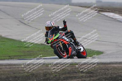 media/Nov-29-2025-TrackDaz (Sat) [[10ae2d9bce]]/B Group/Session 3 (Outside Grapevine)/